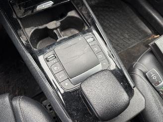 Mercedes B-klasse 200 d AUTOMAAT -CAMERA-PDC-NAVI picture 19