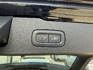 Volvo V-60 2.0 B3 R-DESIGN AUTOMAAT-PANO-NAVI-CAMERA picture 11