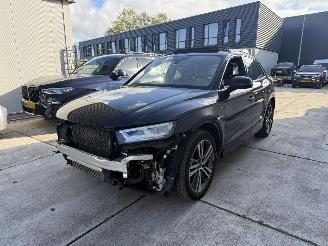 Schadeauto Audi Q5 55 TFSI e QUATRO PHEV S-LINE COMPETION-LUCHTVERING-360 CAMERA-NAVI-PANO 2020/11