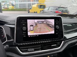 Volkswagen T-Roc 1.5 TSI R-LINE-DSG-PANO-KEYLESS-CAMERA-NAVI-CRUISE picture 19