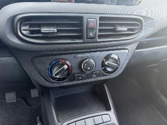 Hyundai I-10 1.0 Comfort-AIRCO-CRUISE picture 18