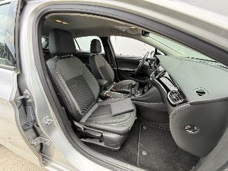 Opel Astra 1.2 Blits Elegance -NAVI-CAMERA-KEYLESS-PDC picture 12