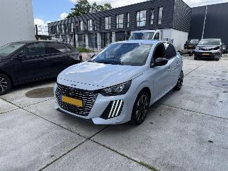 uszkodzony samochody osobowe Peugeot 208 1.2 Hybrid 110 e-DCS6 Allure-CAMERA-NAVI-CLIMA-PDC 2026/3