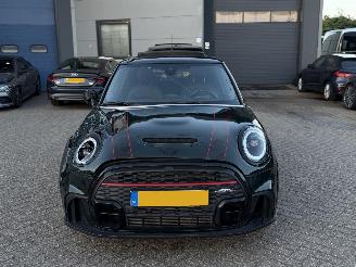 Mini Cooper 2.0 231Pk John Cooper Works NAP Nederlandse Auto Essential Pano Harman Kardon Head-Up picture 2