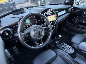 Mini Cooper 2.0 231Pk John Cooper Works NAP Nederlandse Auto Essential Pano Harman Kardon Head-Up picture 9