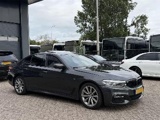 skadebil auto BMW 5-serie 530D M-Pakket High Executive Harman Kardon 2017/6