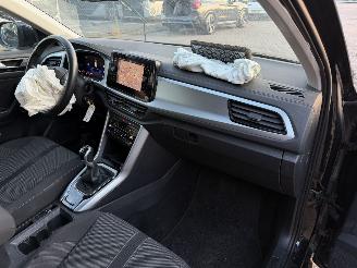 Volkswagen T-Roc 1.5 TSI Life Bussines Iq Light NAP Nederlandse Auto picture 10
