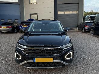 Volkswagen T-Roc 1.5 TSI Life Bussines Iq Light NAP Nederlandse Auto picture 2