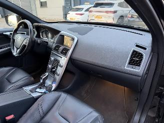 Volvo Xc-60 2.0 T5 FWD Polar+ Pano Harman Kardon picture 9