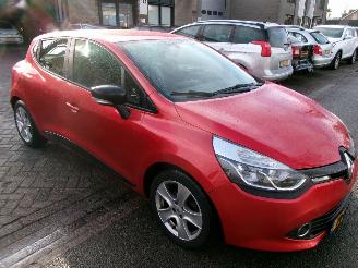Renault Clio 0.9 TCE COLEECTION AIRCO NAVI GEEN SCHADE picture 4