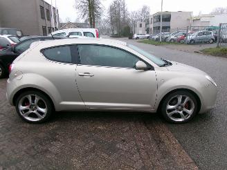 Alfa Romeo MiTo 1.3 JTD DISTINCTIVE picture 5