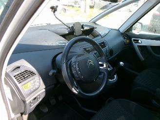 Citroën C4-picasso 1.6 I COLLECTION picture 14