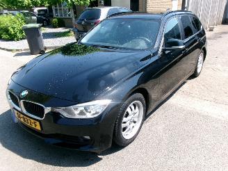 skadebil auto BMW 3-serie 320 D EFFICIENT DYNAMICS EDITION EXECUTIVE 2014/5