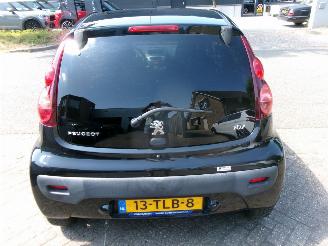 Peugeot 107 1.0 ENVY AIRCO picture 7