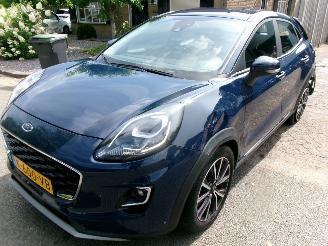 Vaurioauto  passenger cars Ford Puma 1.0 HYBRID TITANIUM 2021/3