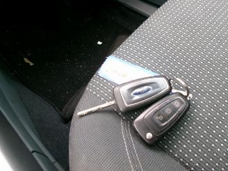 Ford C-Max 1.0 TITANIUM picture 18