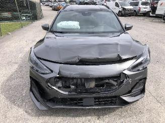 Ford Focus BREAK 1.5 TDCI ST LINE picture 8