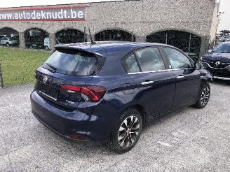 uszkodzony samochody osobowe Fiat Tipo 1.4 turbo 2019/1