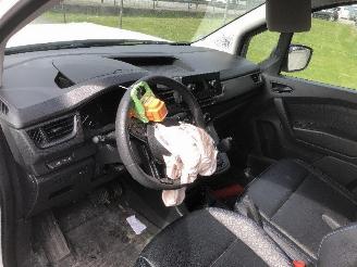 Nissan Townstar 100% electrique picture 8