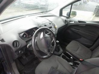 Ford Tourneo Courier 1.5 TDCI TREND picture 5