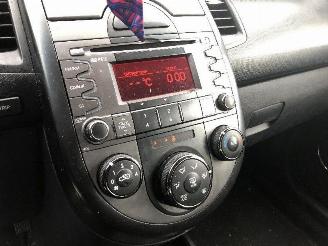 Kia Soul 1.6 crdi picture 12