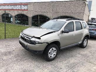 uszkodzony samochody osobowe Dacia Duster 1.6 I 2013/3
