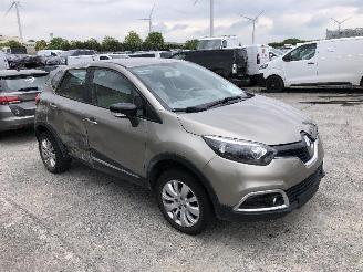 Voiture accidenté Renault Captur 0.9 TURBO 2015/8