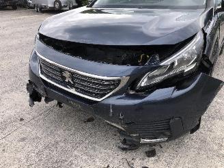 Peugeot 5008 5008  II   1.2 picture 15