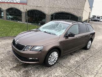Unfallwagen Skoda Octavia 1.0 TSI AMBITION 2017/8