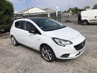 Damaged car Opel Corsa 1.4 2018/4