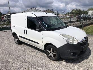 Unfallwagen Opel Combo 1.6 CDTI 2016/3