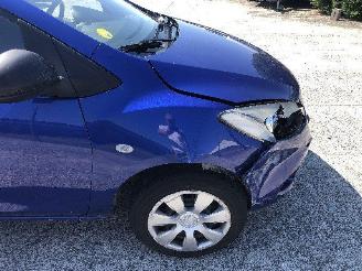 Mazda 2 1.4 I picture 7