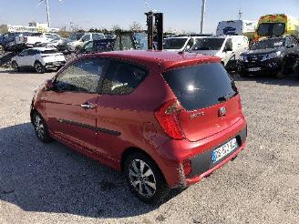 Coche accidentado Kia Picanto 1.0 