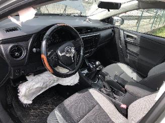 Toyota Auris 1.3 I picture 5