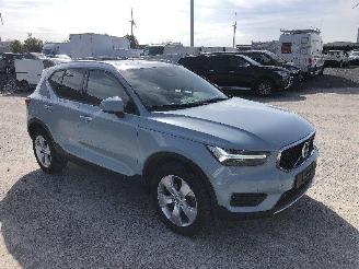 Volvo XC40 2.0 d  150 picture 2