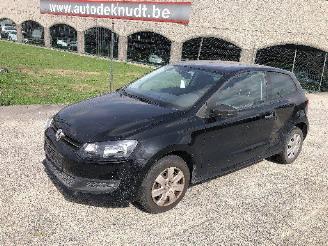 Schadeauto Volkswagen Polo 1.2  CGPB 2010/2
