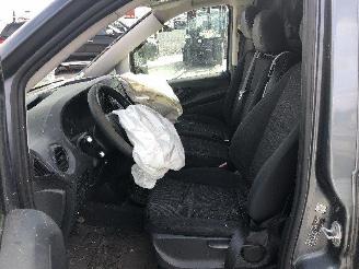 Mercedes Vito 111 CDI picture 6
