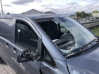 Mercedes Vito 111 CDI picture 16