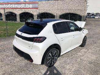 Voiture accidenté Peugeot 208 GT  1.2 2021/10