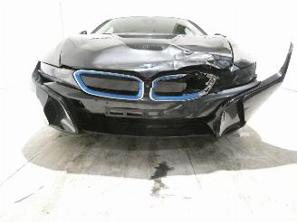 BMW i8  picture 3