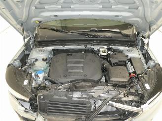 Volvo XC40 MOMENTUM picture 24