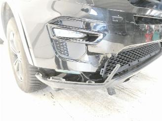 Land Rover Discovery Sport 2.0D SPORT picture 13