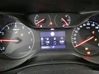 Opel Corsa 1.2 picture 14