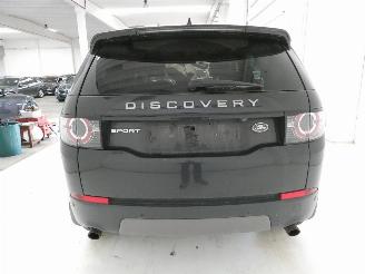 Land Rover Discovery 2.0D picture 5