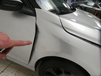 Opel Corsa GS picture 15