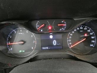 Opel Corsa  picture 14