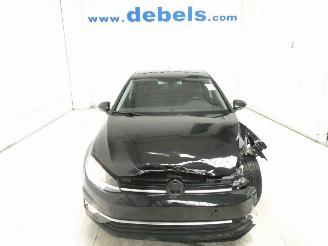 Coche accidentado Volkswagen Golf COMFORTLINE 2018/5