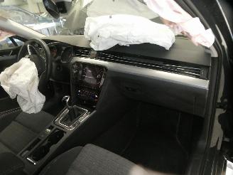Volkswagen Passat 2.0D BUSINESS picture 20
