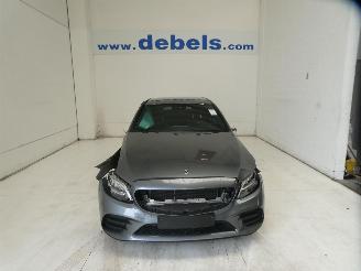 Damaged car Mercedes C-klasse C 180 2019/5