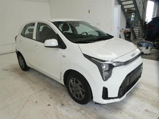 Kia Picanto  picture 10